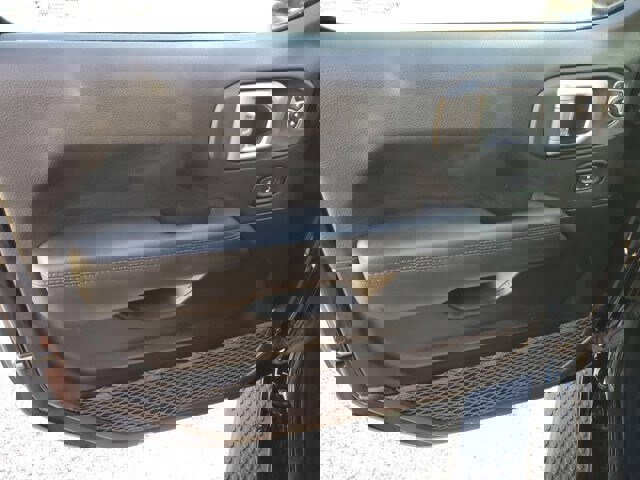 Used 2021 Jeep Wrangler Unlimited Sahara image 19