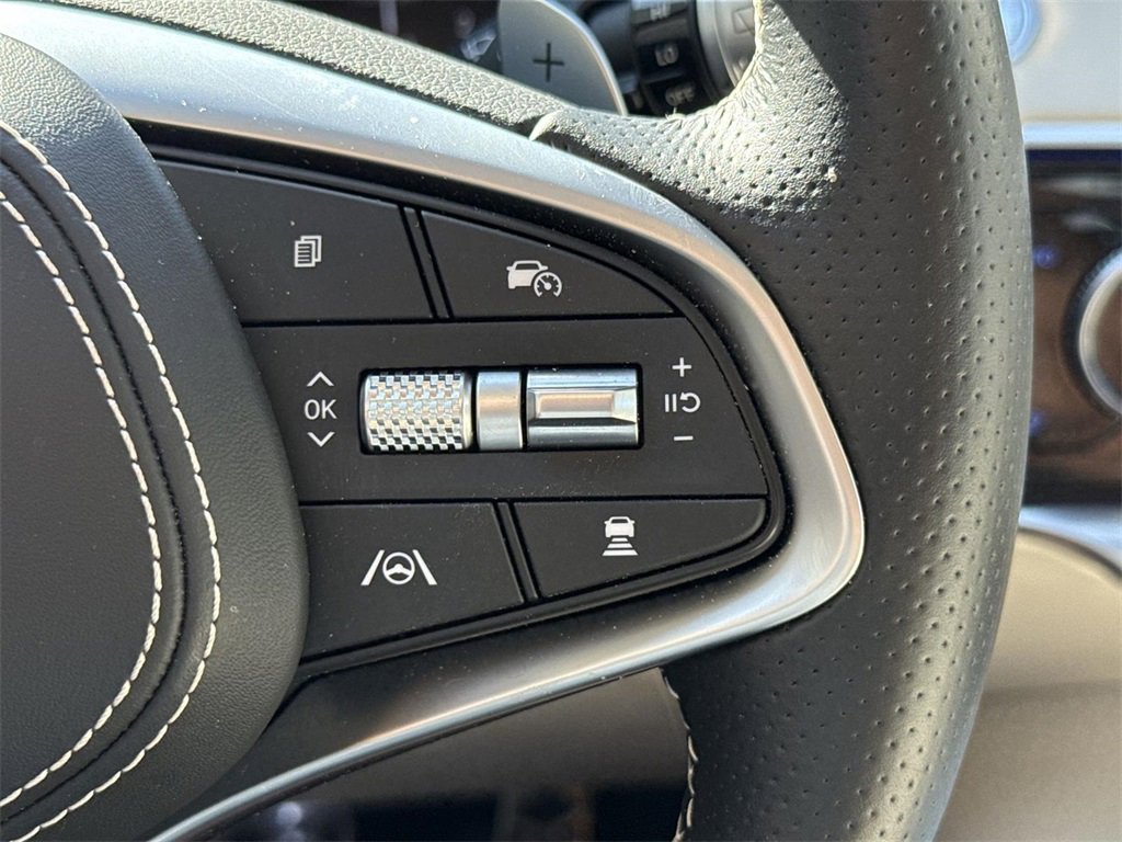 Used 2025 Genesis GV70 3.5T Sport w/ Sport Advanced Package image 36