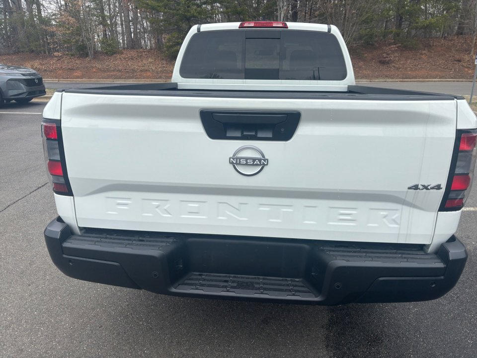Used 2026 Nissan Frontier S w/ S Utility Package image 14