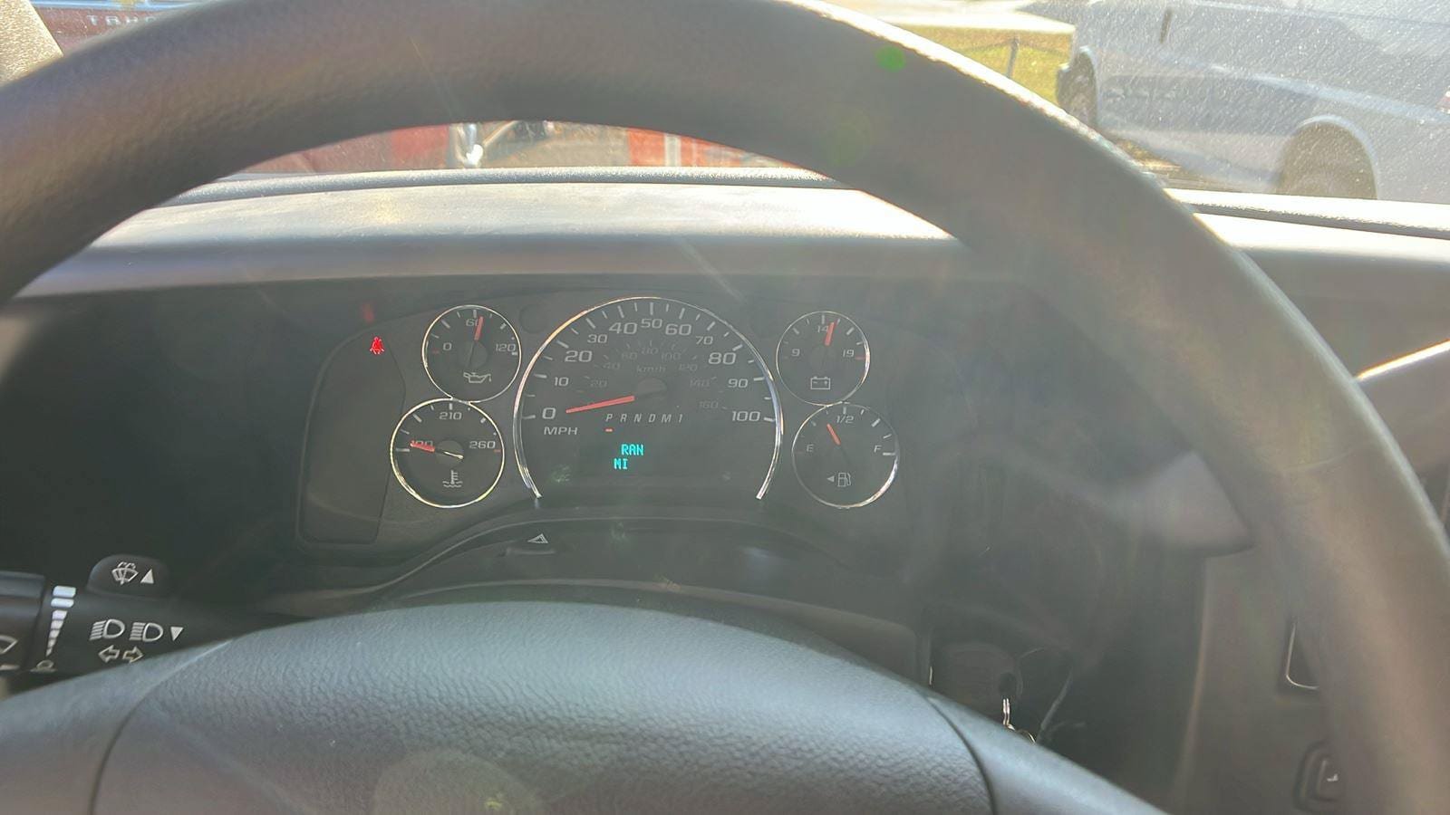 New 2025 Chevrolet Express 2500 w/ Communications Package RWD image 19