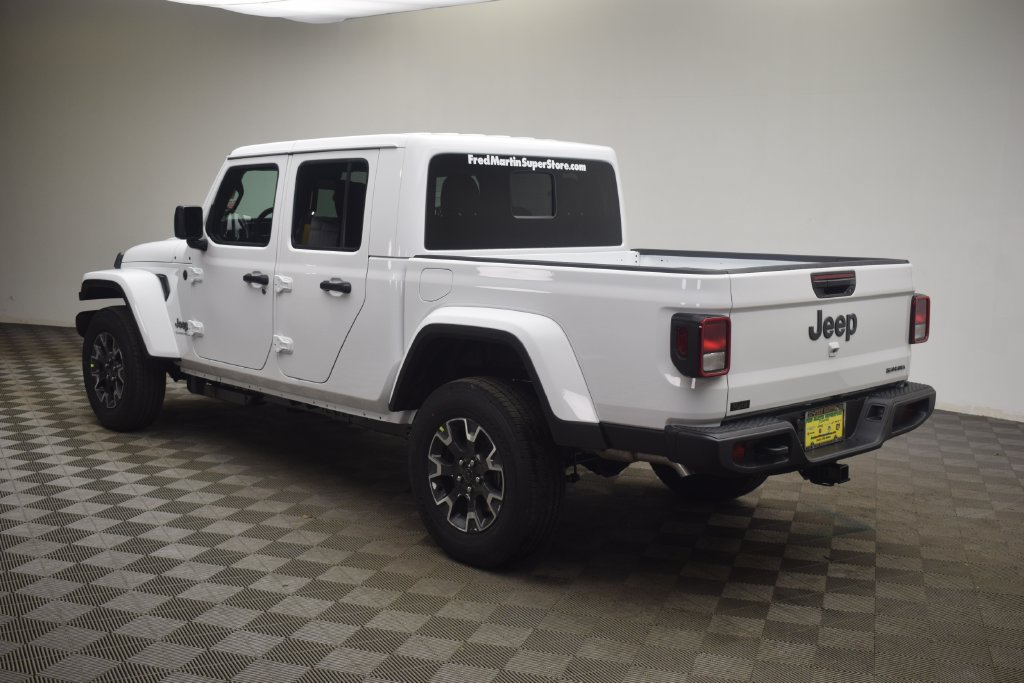 New 2026 Jeep Gladiator Sport AWD/4WD image 12