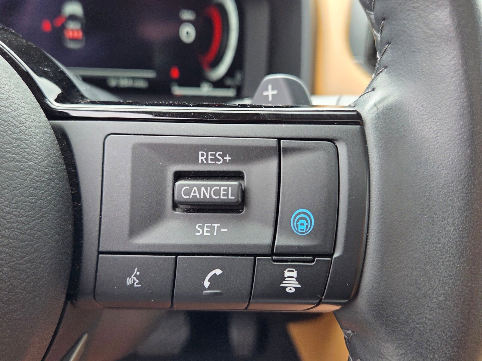 Used 2023 Nissan Rogue Platinum w/ Platinum Premium Package image 27