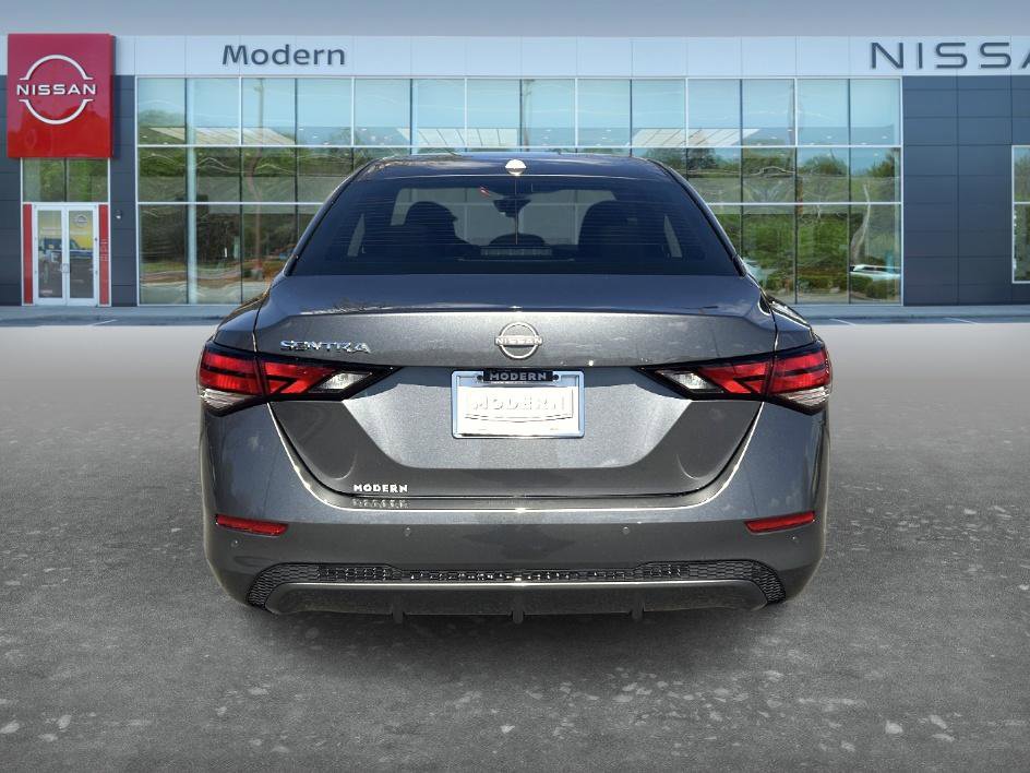 Certified 2025 Nissan Sentra SV w/ Trunk Package image 6