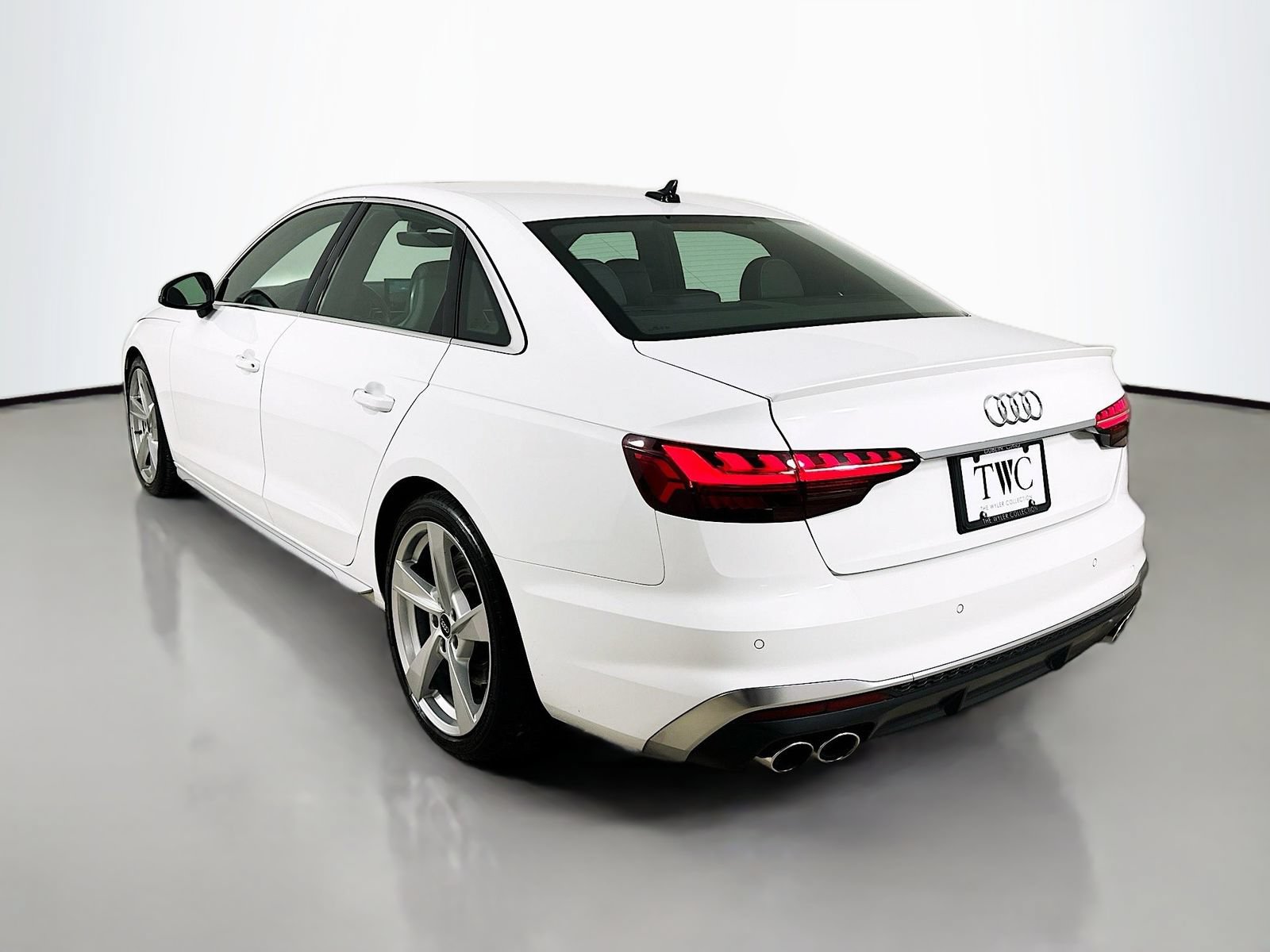 Used 2022 Audi S4 Premium Plus AWD/4WD image 7