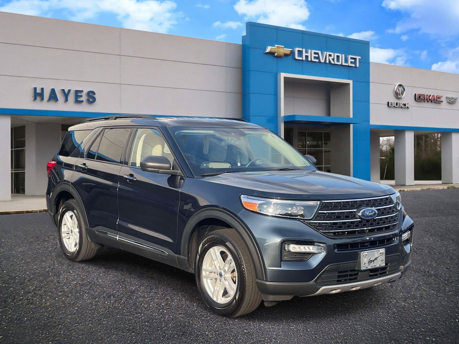 Used 2022 Ford Explorer XLT w/ Equipment Group 202A AWD/4WD video 1