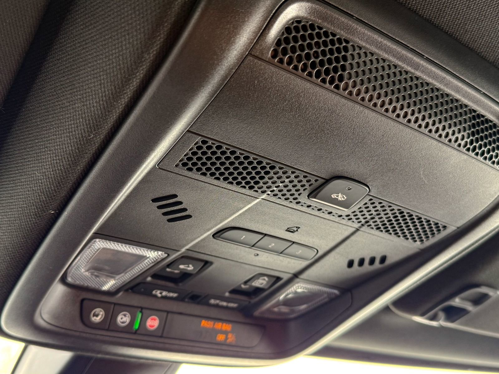 Used 2022 Cadillac XT5 Premium Luxury image 31