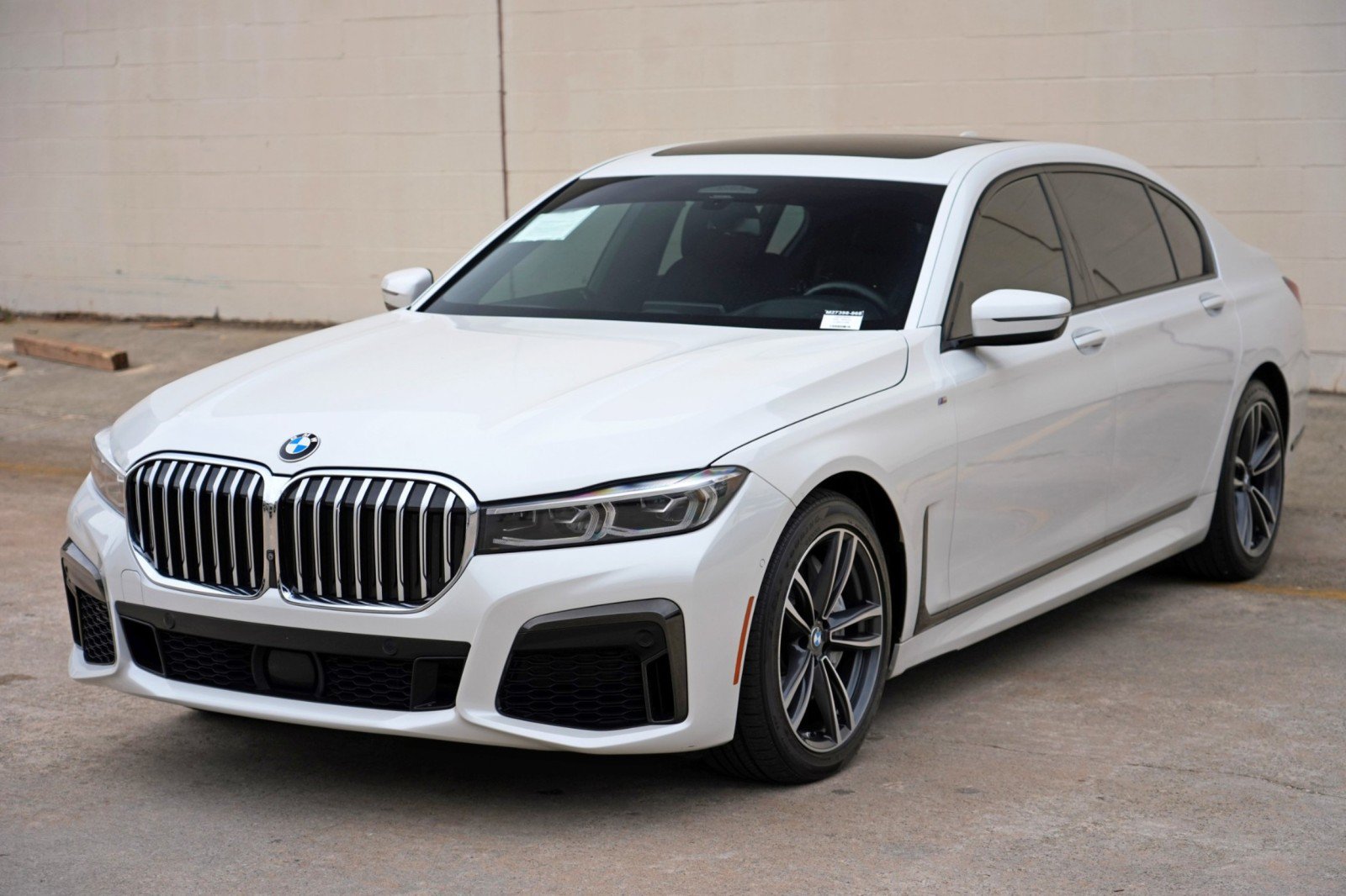 Used 2020 BMW 750i xDrive w/ Executive Package AWD/4WD image 54
