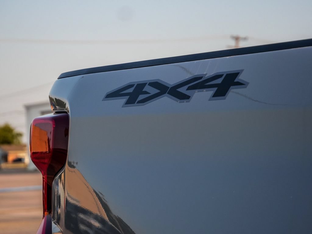 Used 2025 Chevrolet Silverado 1500 RST w/ RST All Star Premium Package AWD/4WD image 11
