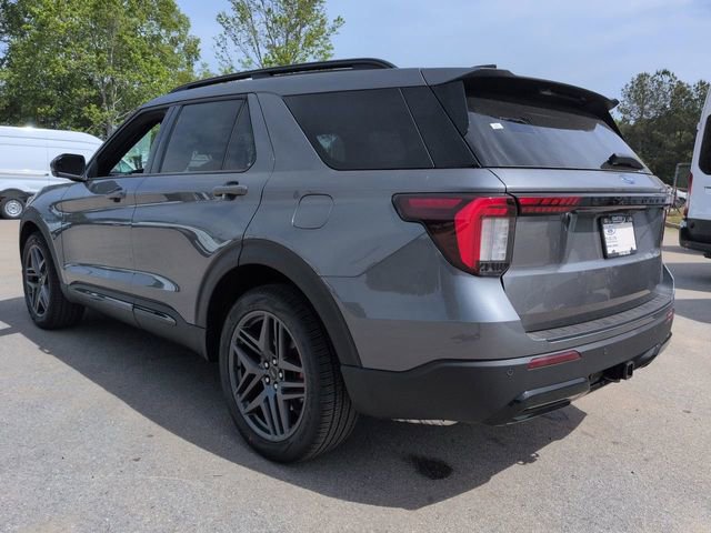 New 2026 Ford Explorer ST-Line w/ ST-Line Street Pack RWD image 6