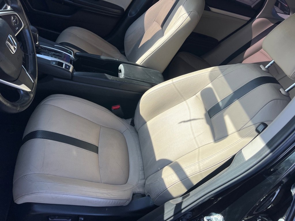 Used 2018 Honda Civic EX-L image 11