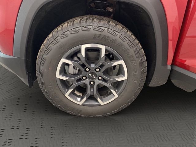 New 2026 Chevrolet Equinox ACTIV w/ Convenience Package III image 14