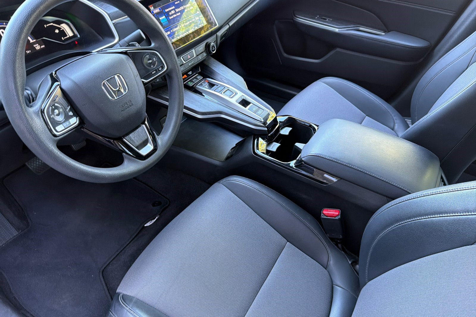 Used 2019 Honda Clarity Plug-In Hybrid image 11