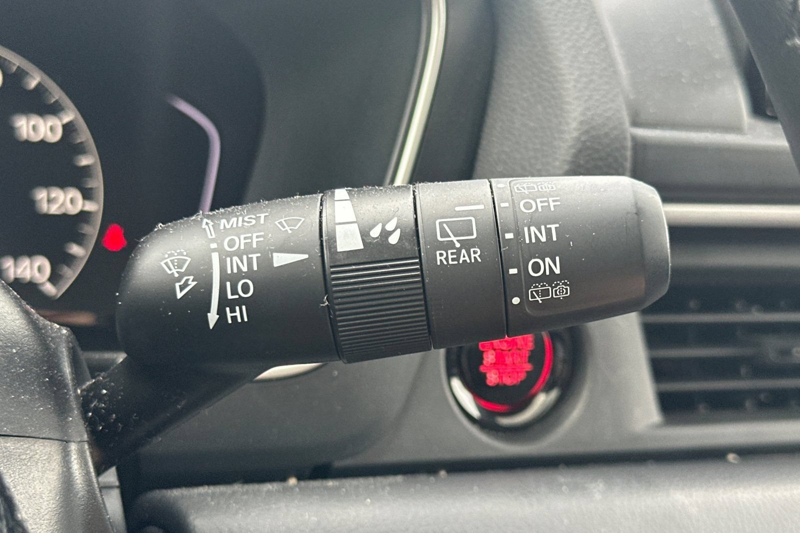 Used 2024 Honda Pilot Touring image 37