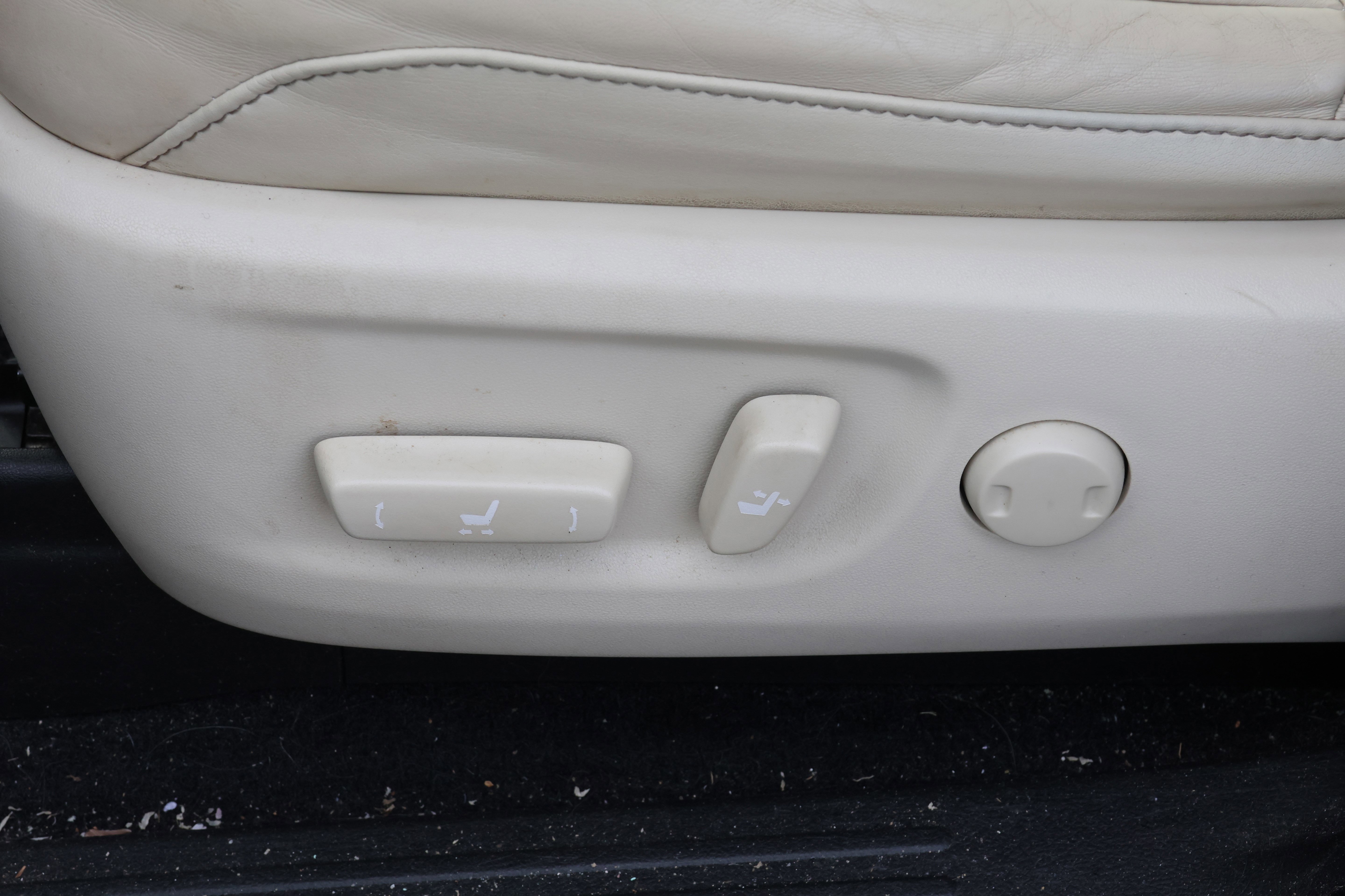 Used 2020 Lexus GX 460 Luxury image 30