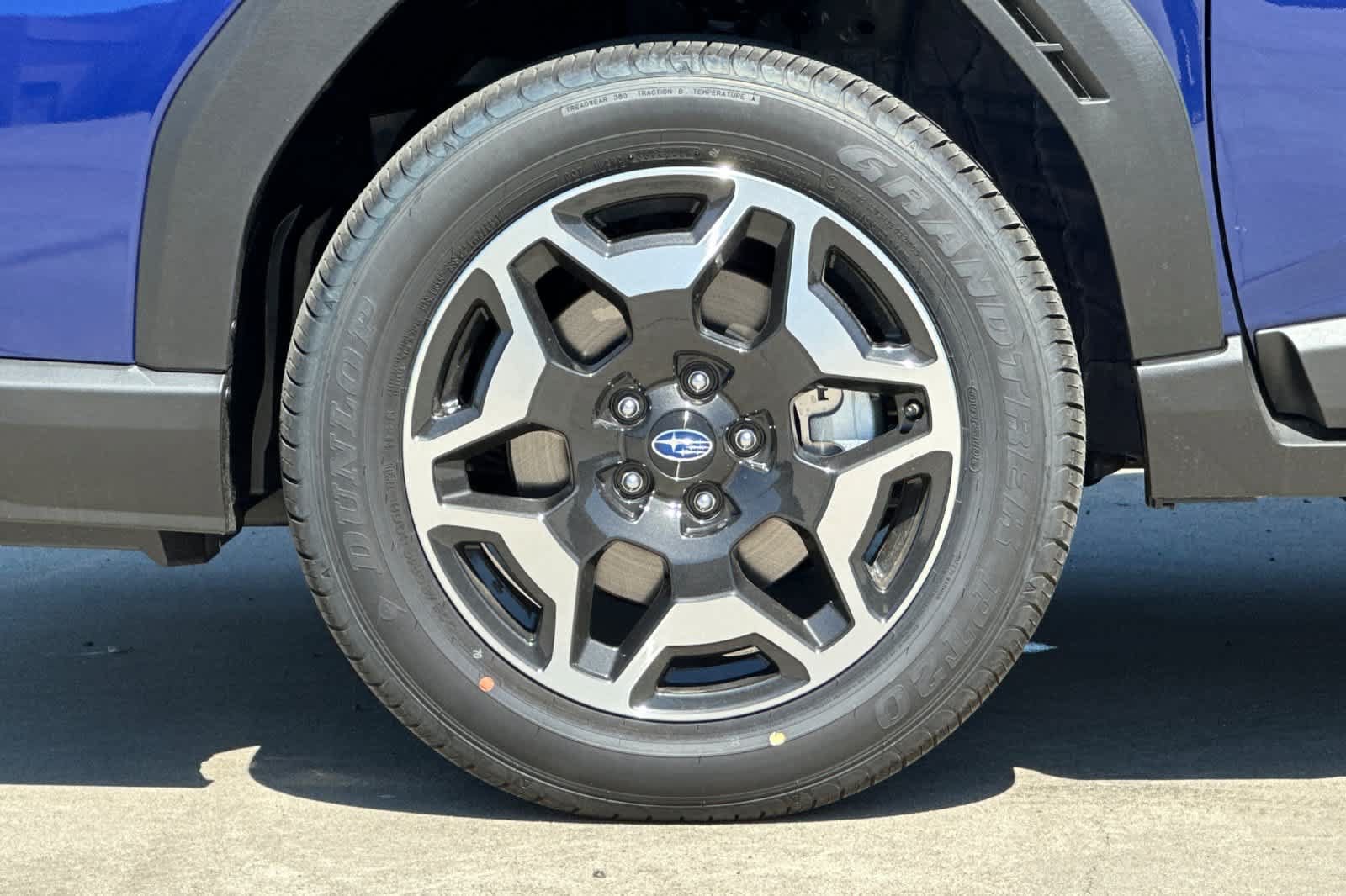 New 2026 Subaru Outback Touring AWD/4WD image 32