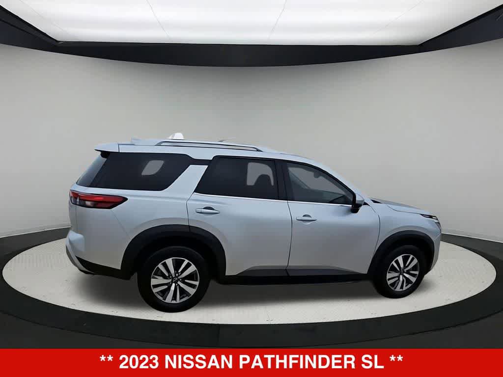Used 2023 Nissan Pathfinder SL FWD image 8