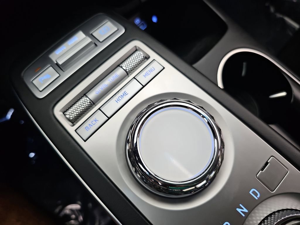 Used 2023 Genesis GV70 2.5T w/ Select Package image 40