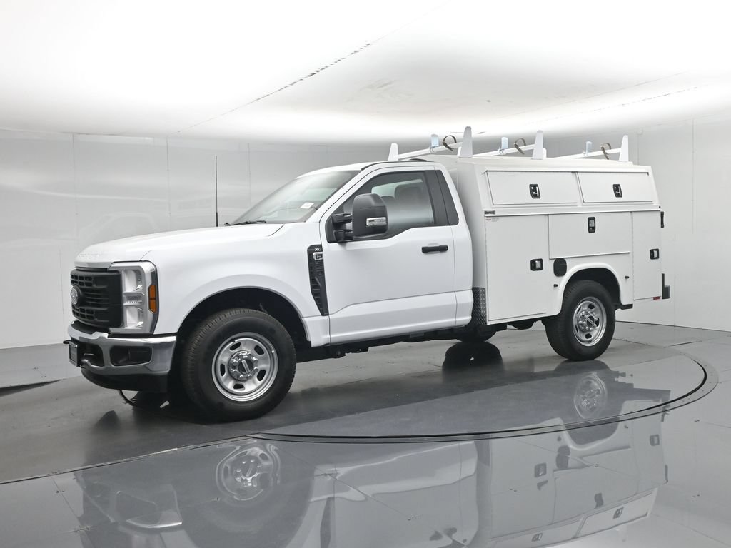 New 2026 Ford F350 XL w/ XL Chrome Package RWD image 31