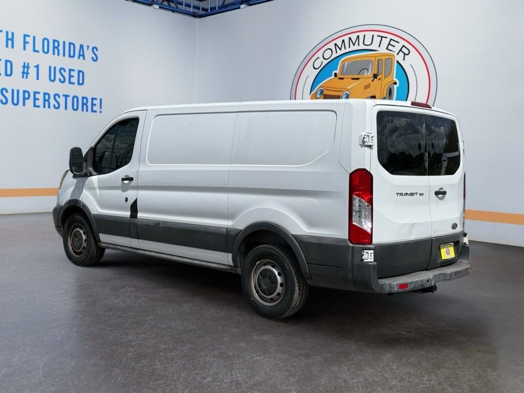 Used 2015 Ford Transit 150 130 Low Roof RWD image 4