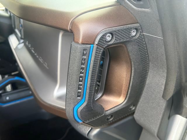 Used 2023 Ford Bronco Outer Banks AWD/4WD image 16