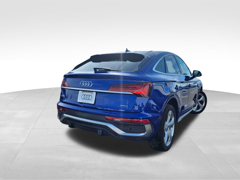 Certified 2022 Audi Q5 2.0T Premium Plus w/ Premium Plus Package AWD/4WD image 3