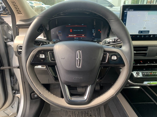 Used 2023 Lincoln Corsair AWD w/ Equipment Group 101A image 21