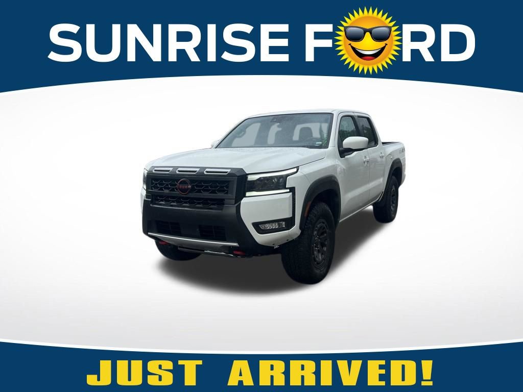 Used 2026 Nissan Frontier PRO-4X AWD/4WD image 1