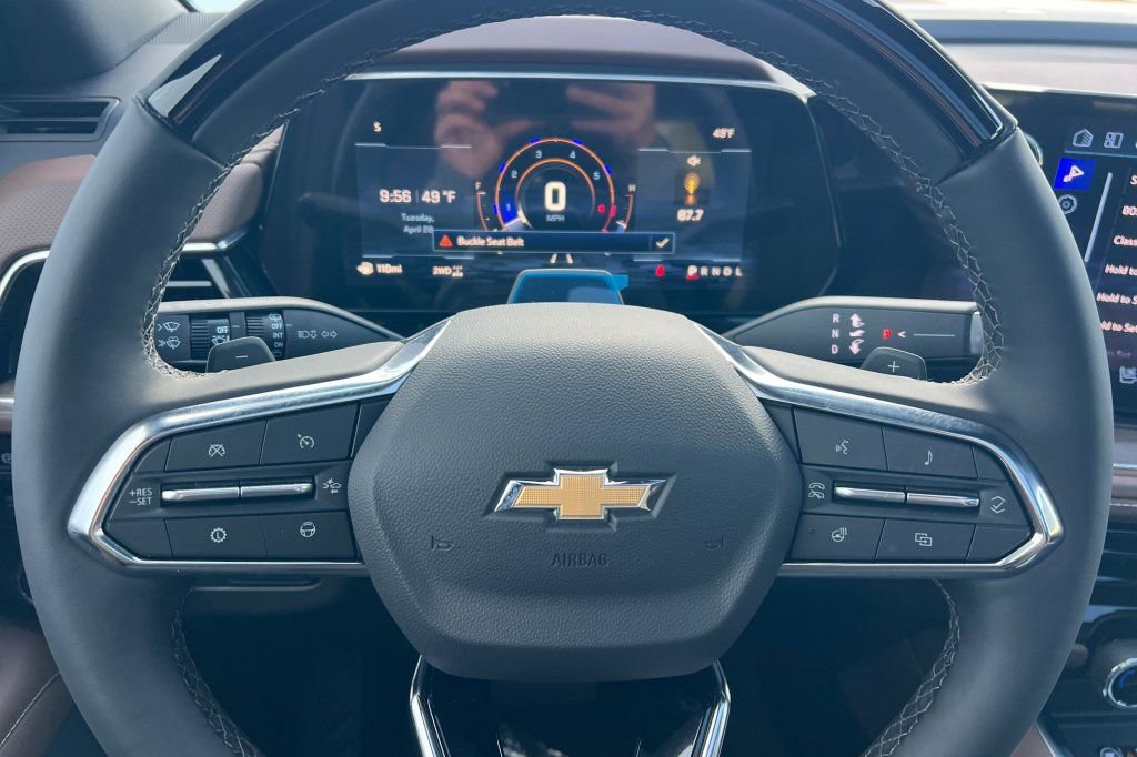 New 2026 Chevrolet Suburban High Country AWD/4WD image 22