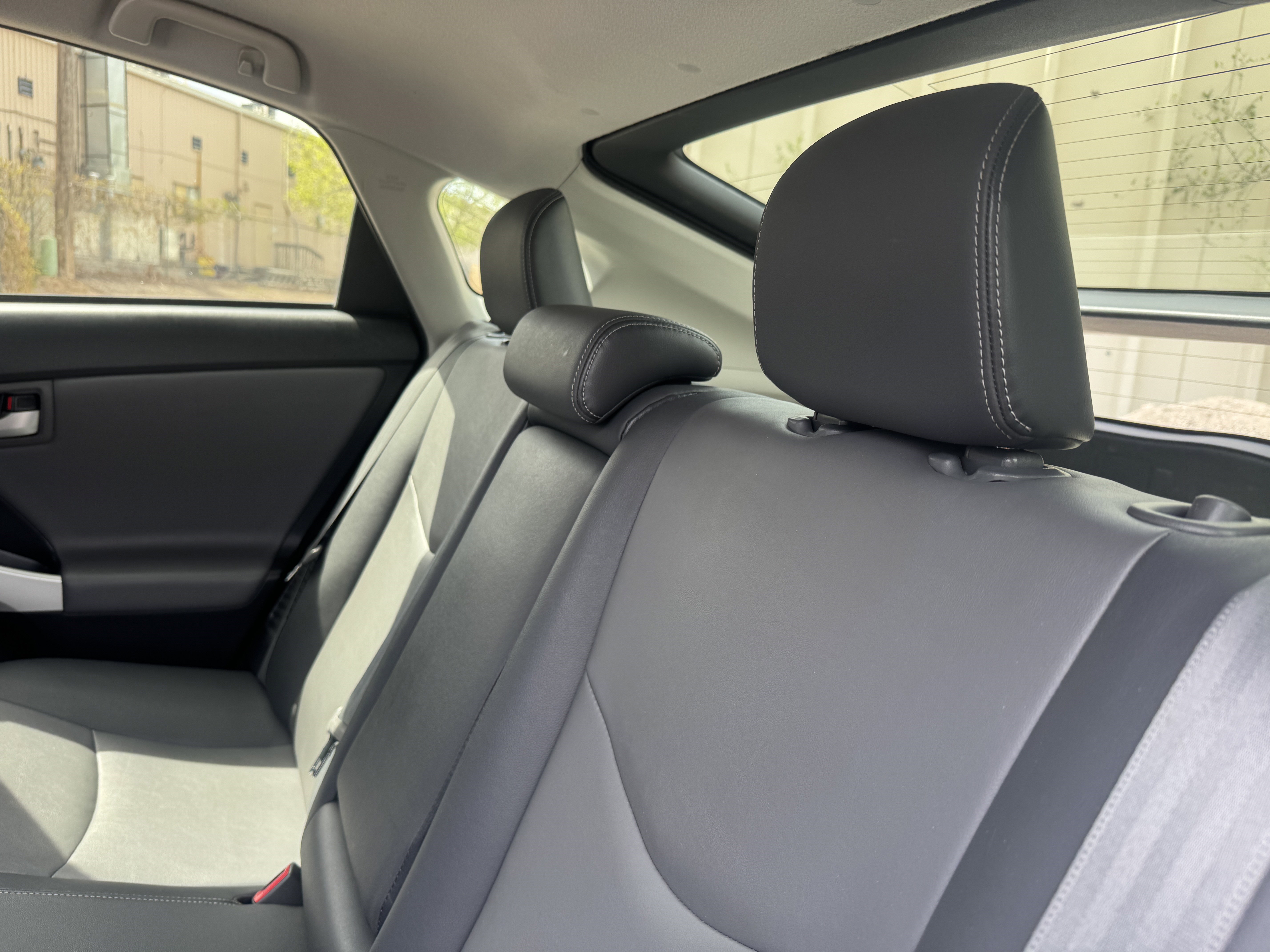 Used 2015 Toyota Prius Four image 15