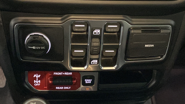 Used 2020 Jeep Wrangler Unlimited Rubicon AWD/4WD image 33