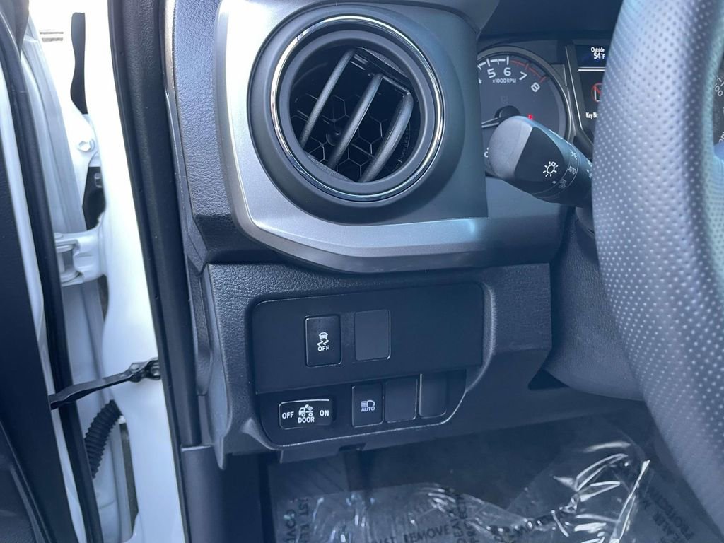Used 2023 Toyota Tacoma SR5 image 31