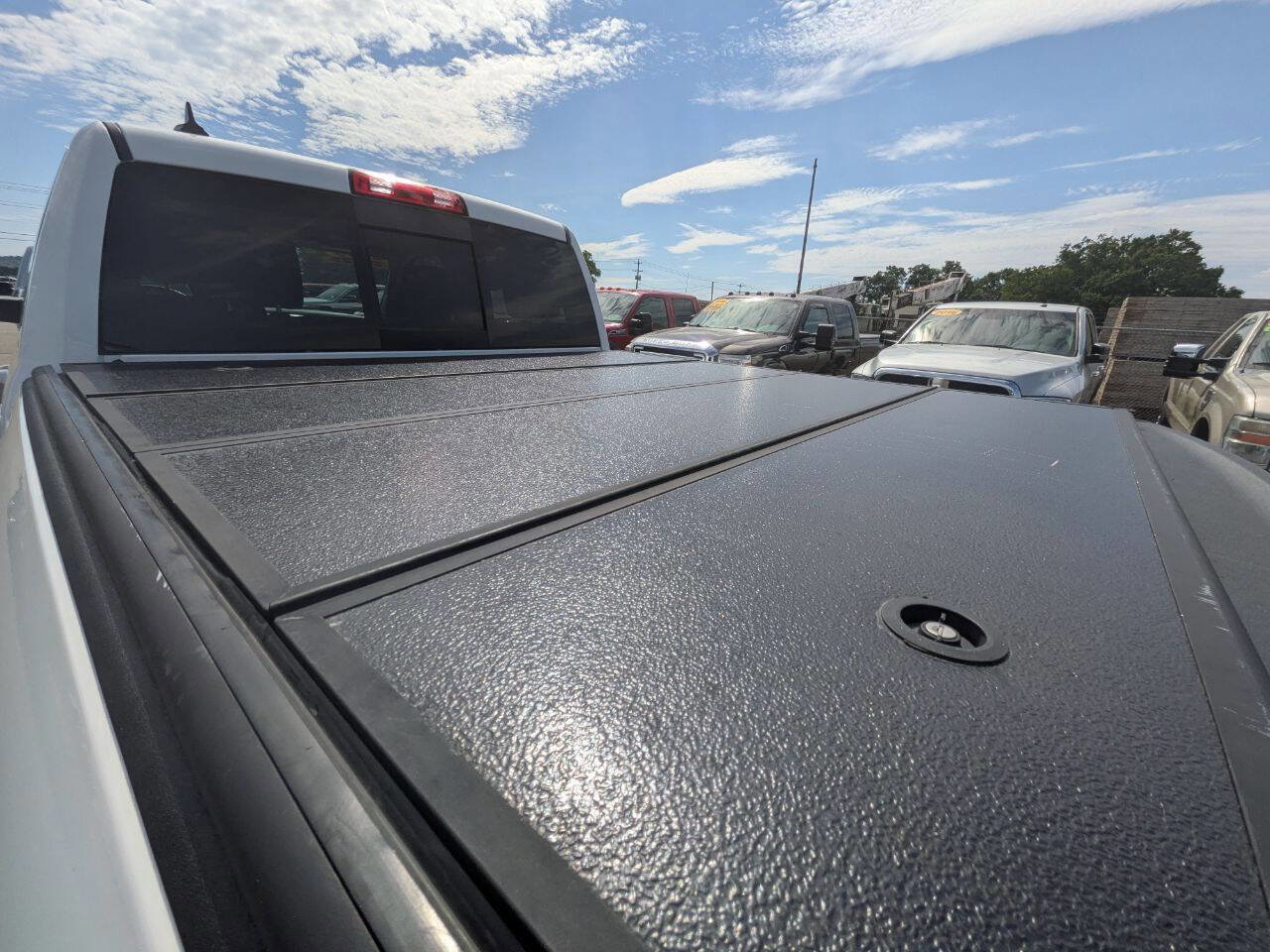 Used 2019 RAM 1500 Classic Warlock AWD/4WD image 9