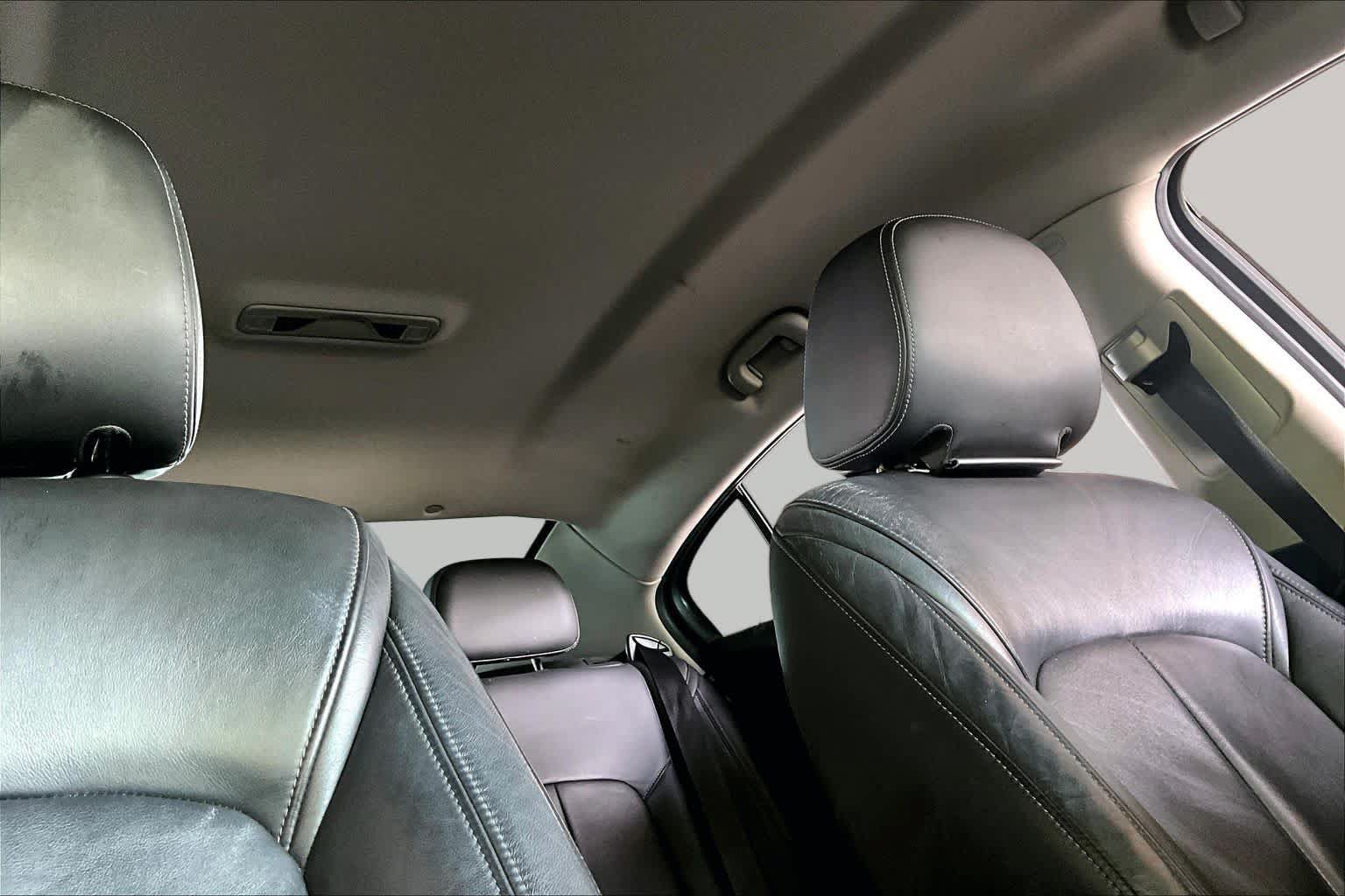 Used 2015 Buick LaCrosse Leather FWD image 13