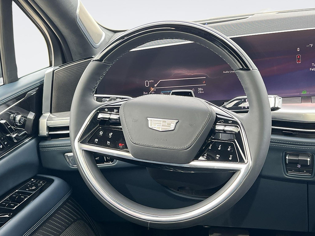 New 2025 Cadillac Escalade IQ Luxury 2 AWD/4WD image 12