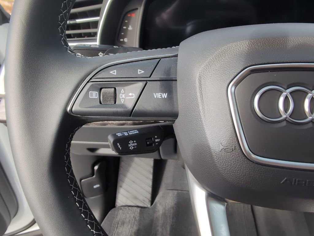 Used 2025 Audi Q7 2.0T Premium Plus image 14