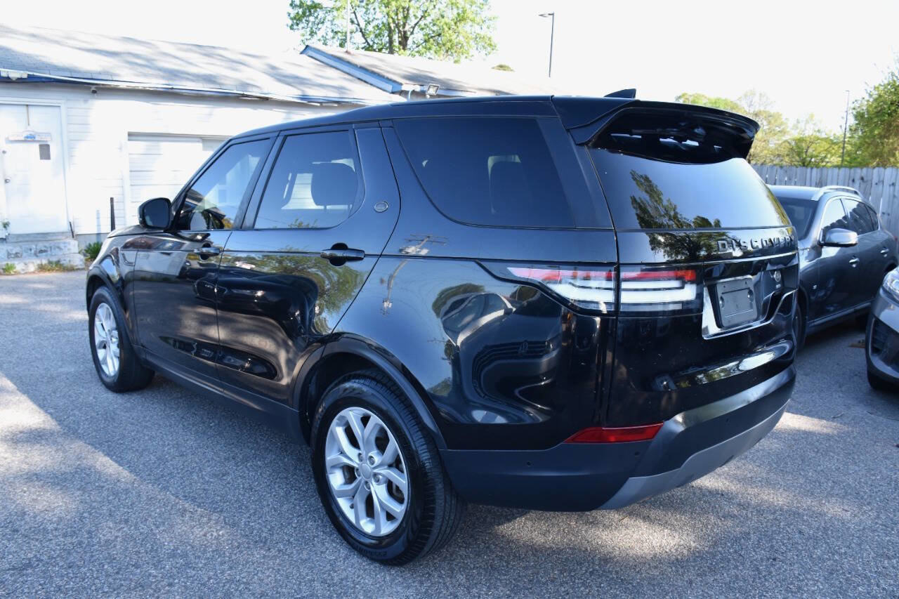 Used 2019 Land Rover Discovery SE AWD/4WD image 3