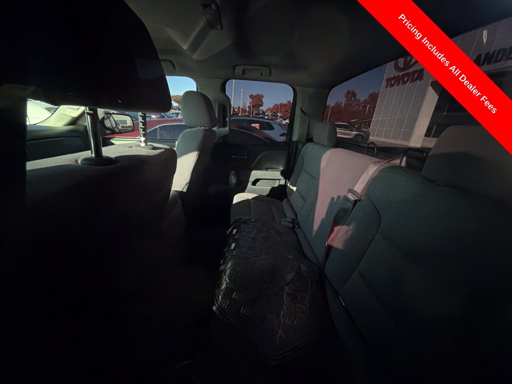 Used 2015 Chevrolet Silverado 1500 W/T RWD image 8