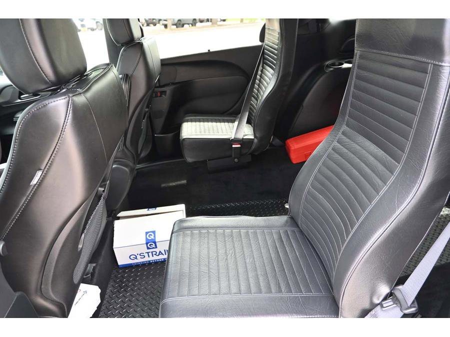 New 2025 Chrysler Voyager LX image 25