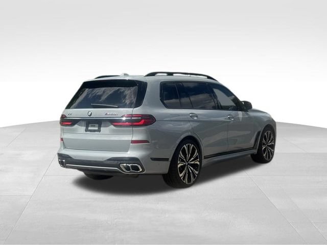 Used 2024 BMW X7 M60i w/ Climate Comfort Package AWD/4WD image 9