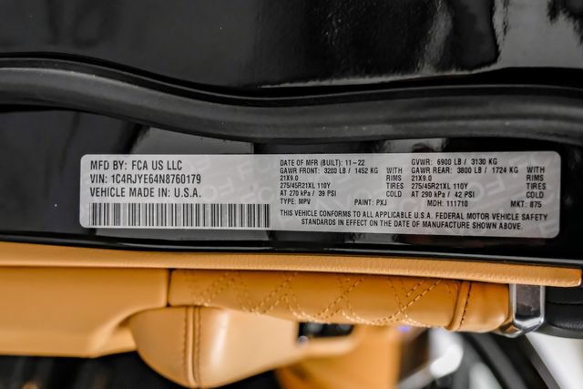 Used 2022 Jeep Grand Cherokee Summit AWD/4WD image 98