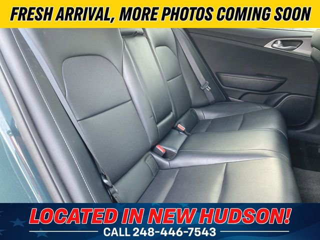 Used 2022 Kia Stinger GT1 image 27