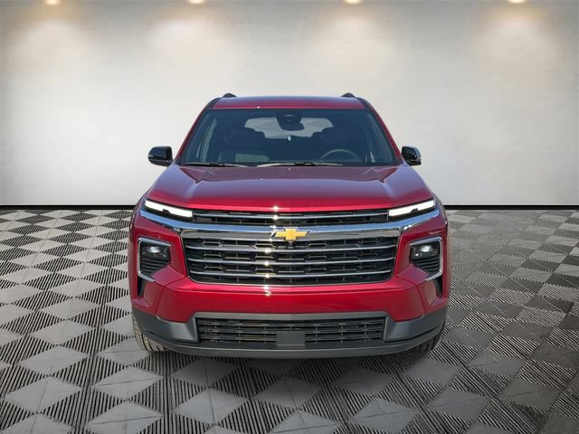 New 2027 Chevrolet Traverse LT w/ Driver Confidence Package FWD image 2