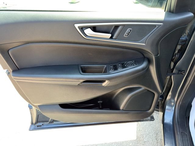 Used 2023 Ford Edge SEL w/ Convenience Package AWD/4WD image 17
