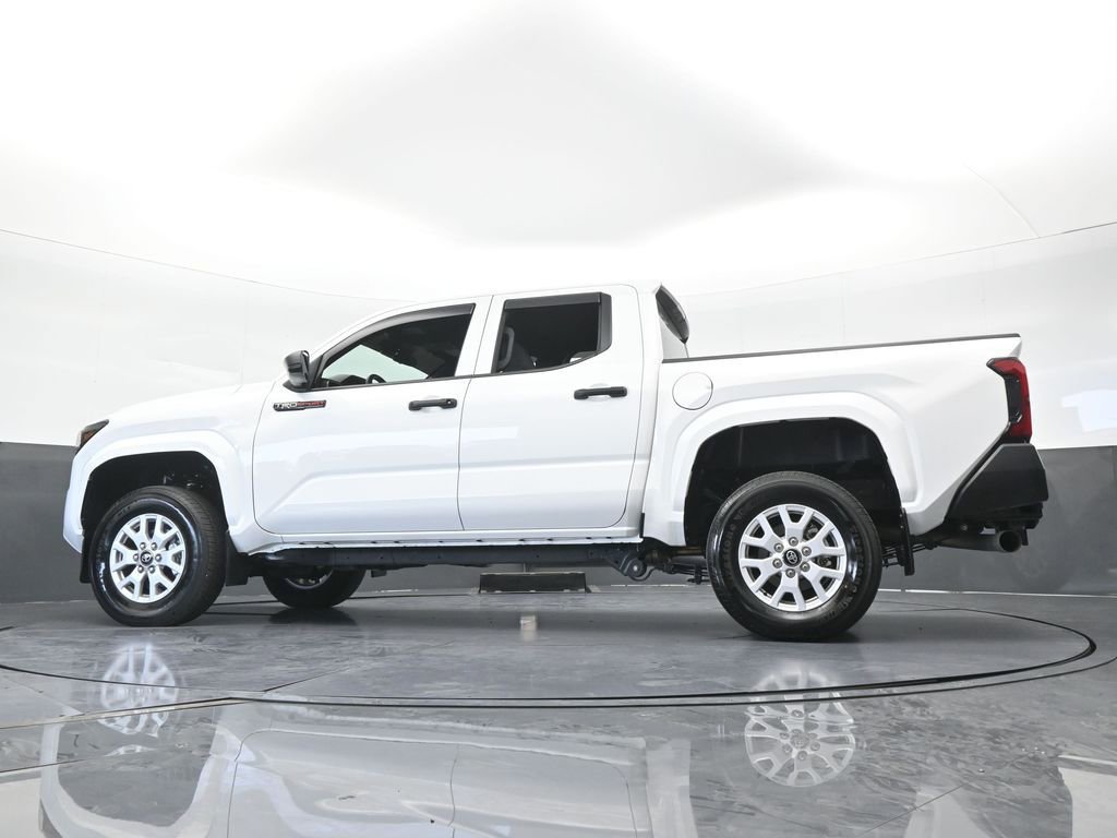 Used 2024 Toyota Tacoma SR AWD/4WD image 59