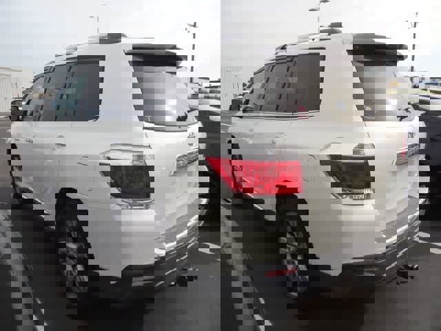 Used 2012 Toyota Highlander Limited w/ Tow Pkg image 9