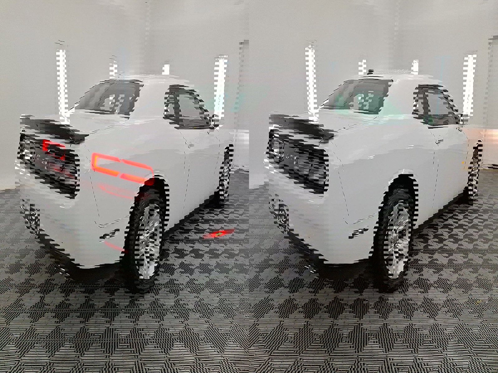 Used 2023 Dodge Challenger SXT image 24