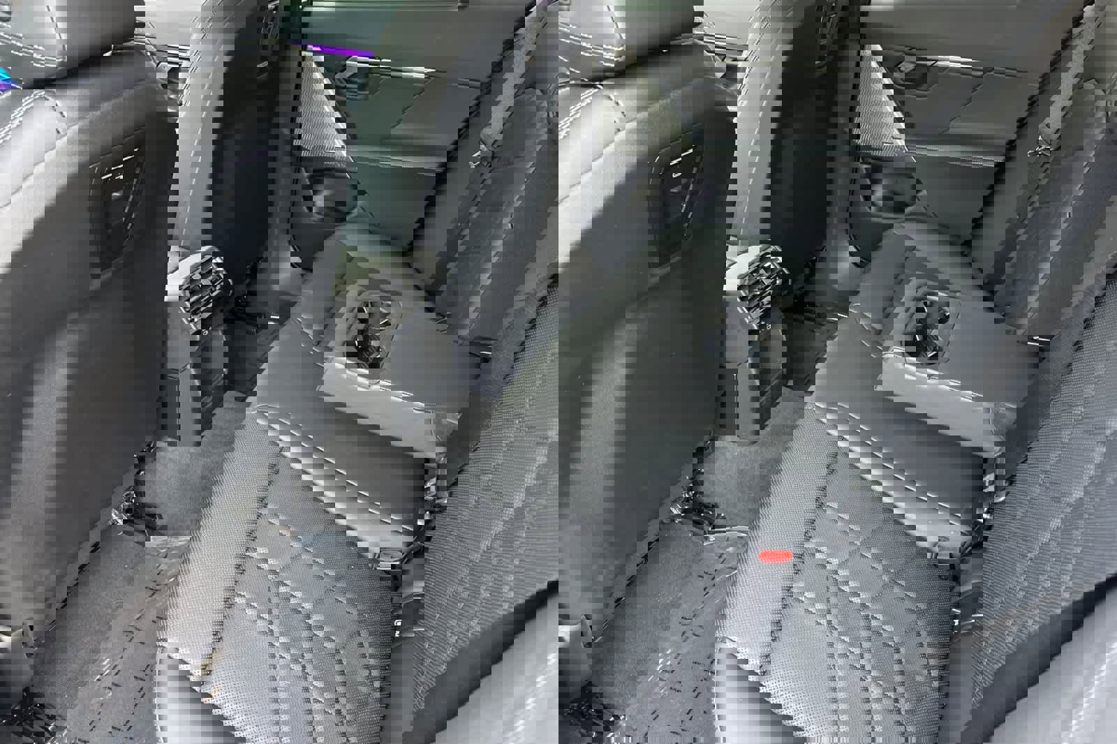 Used 2024 BMW i5 eDrive40i w/ M Sport Package image 4