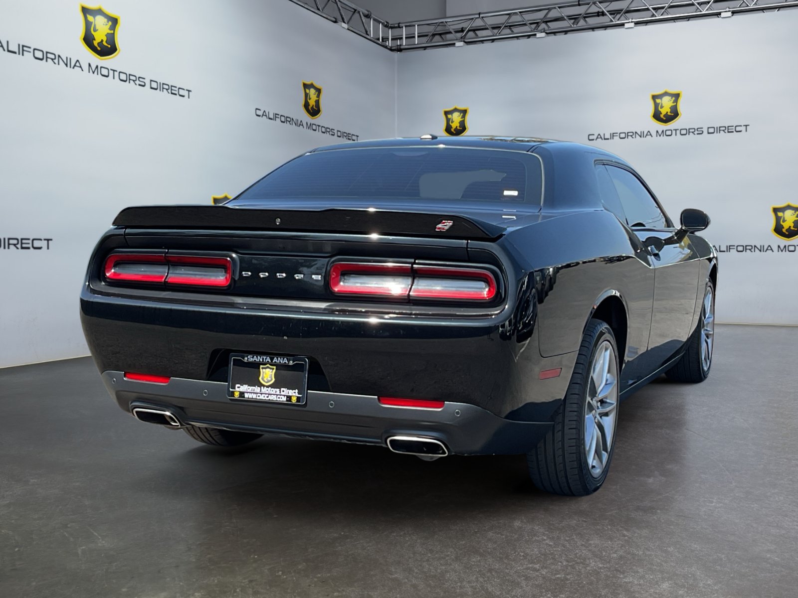 Used 2022 Dodge Challenger GT AWD/4WD image 5