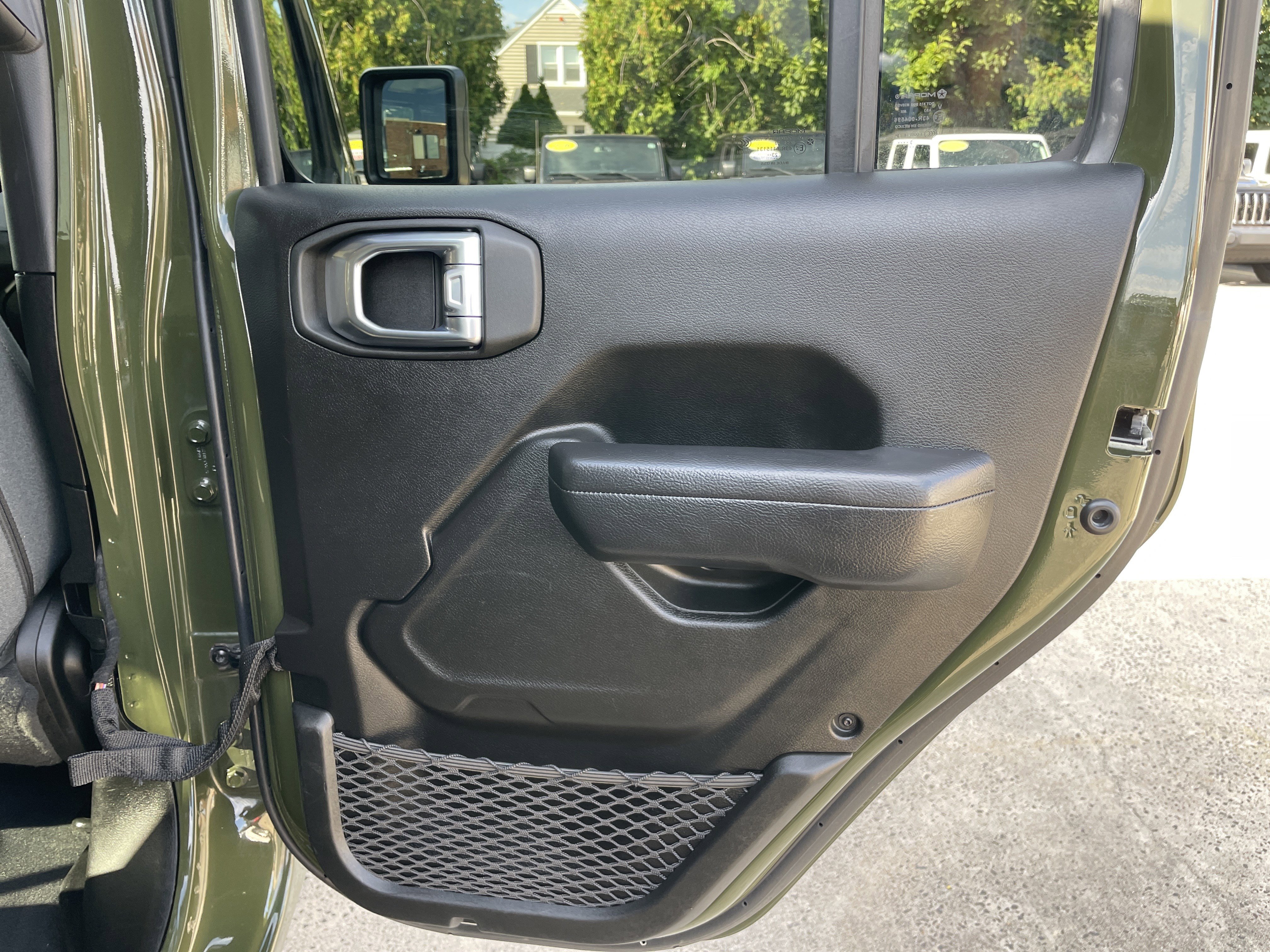 Certified 2024 Jeep Wrangler Sport S image 16