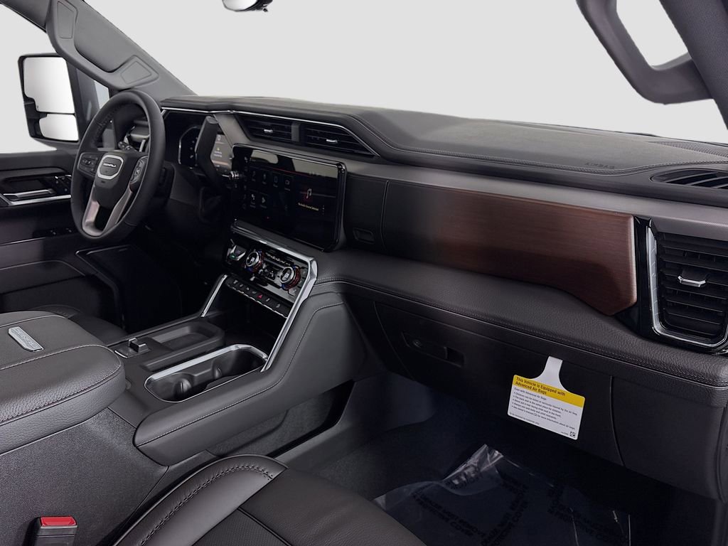 New 2026 GMC Sierra 3500 Denali w/ Denali Reserve Package image 30